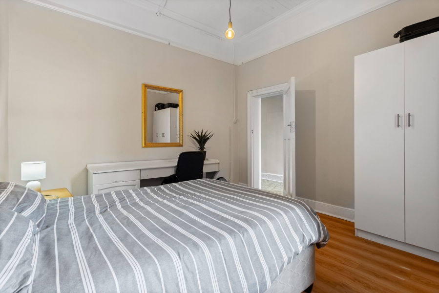 9 Bedroom Property for Sale in Observatory Western Cape